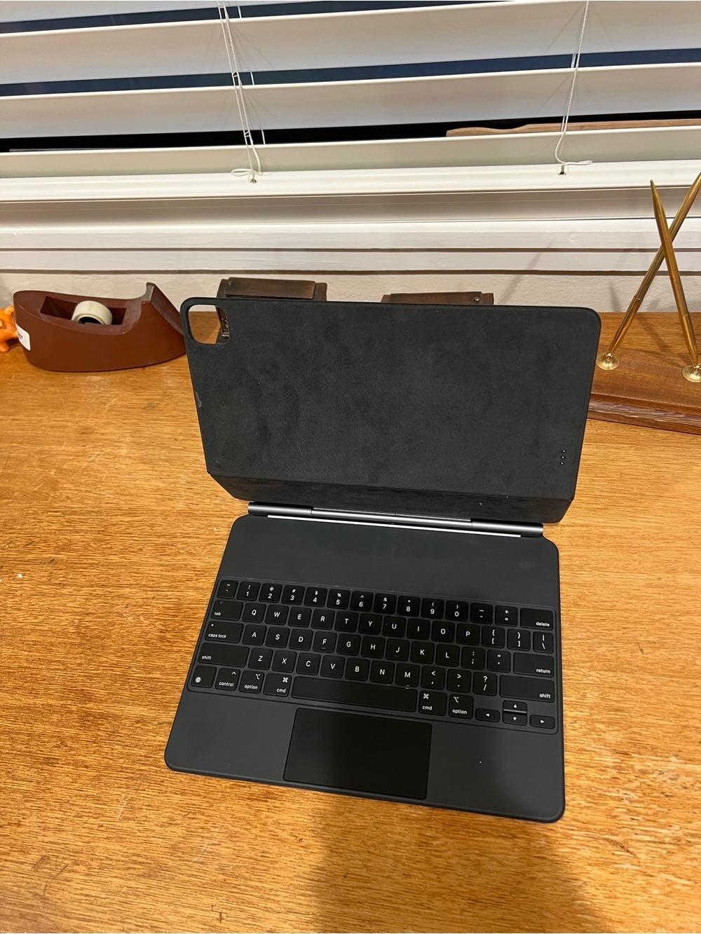 Apple Magic Keyboard for iPad Pro 12.9" – Black